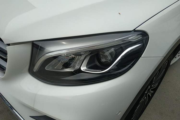 Used Mercedes-Benz GLC 2019 GLC 260 L 4MATIC Dynamic Model Left Front Headlight