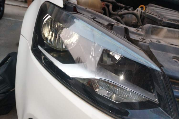 Used Volkswagen Polo 2016 1.4L Manual Fashion Model