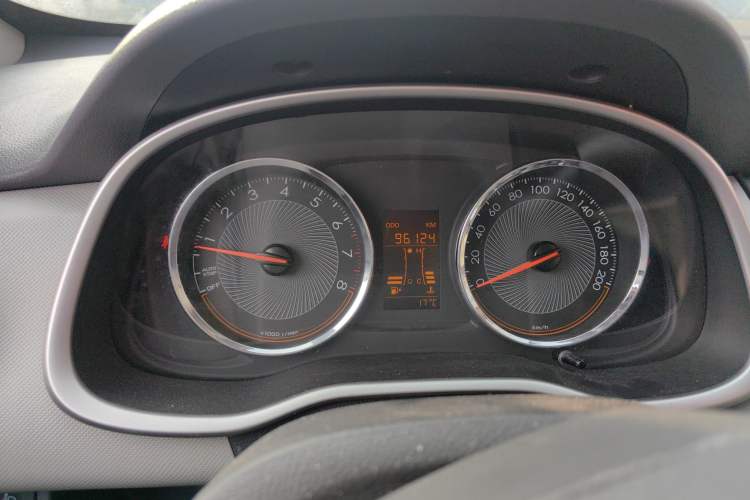 Used Chevrolet Sail 2015 Sail 3 1.5L Manual with Ideal Sunroof Edition