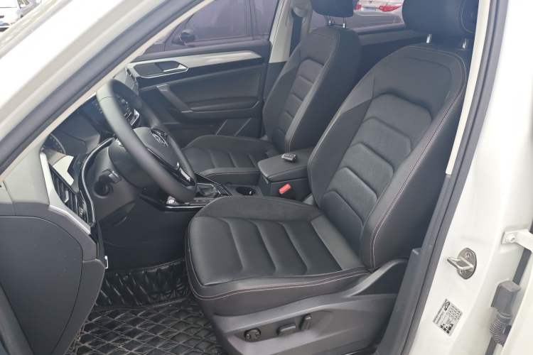 Used Volkswagen Tayron 2019 330TSI Two-Wheel Drive Luxury Model China VI Standard Left Front Seat