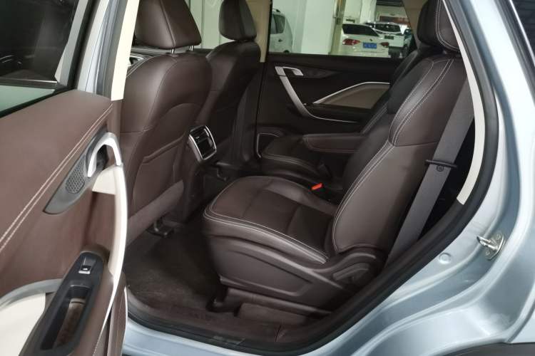 Used Geely Auto Jiajie 2021 1.8TD DCT Luxury Model
