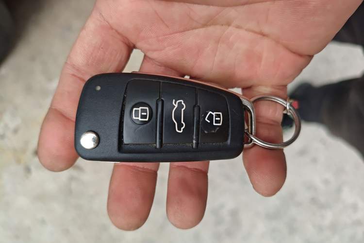 Used Audi Q3 2015 35 TFSI Comfort Model