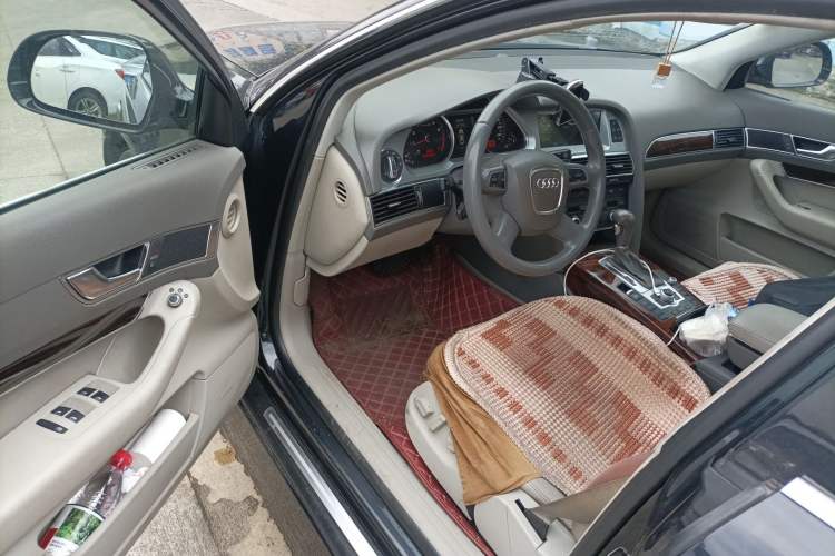 Used Audi A6L 2010 2.4L Technology Edition
