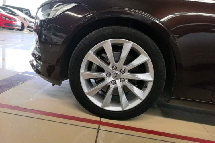 Used Volvo S90 2017 T5 Zhiyuan Edition