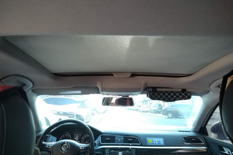 Used Volkswagen Lamando 2015 280TSI Manual Comfort Edition
