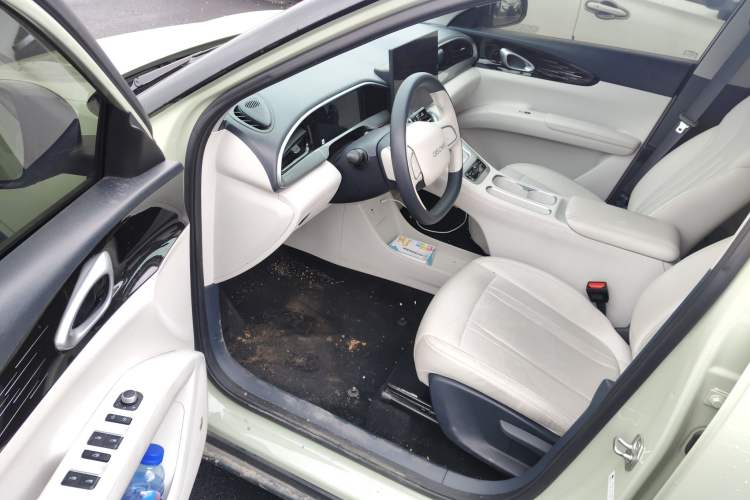 Used Geely Galaxy Geome 2025 310km Dream Edition
