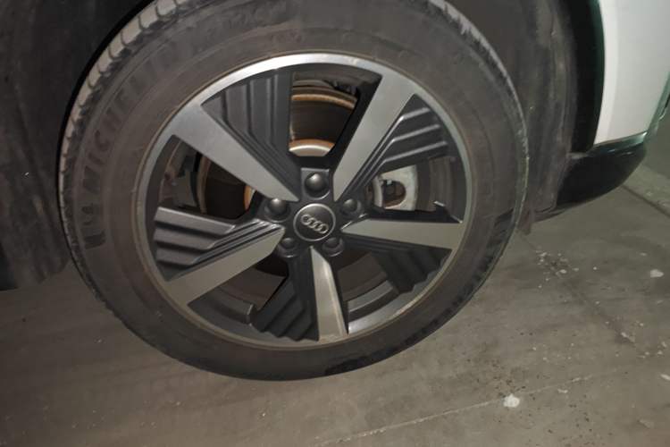 Used Audi Q2L e-tron 2019 Q2L e-tron Pure Electric Smart Style Right Front Wheel Hub