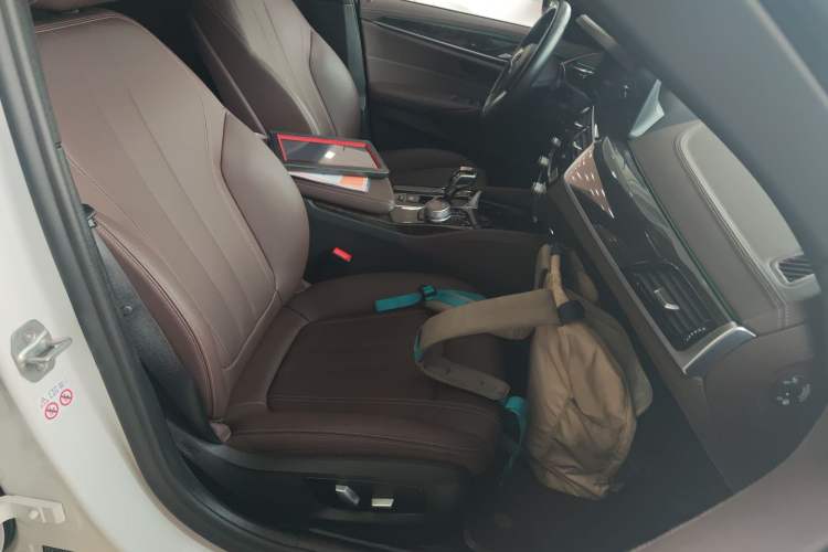 Used BMW 5 Series 2020 525Li M Sport Package
