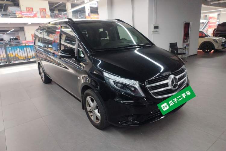 Used Mercedes-Benz Vito 2018 2.0T Business Version China V Emission Standard Front Right 45 Deg
