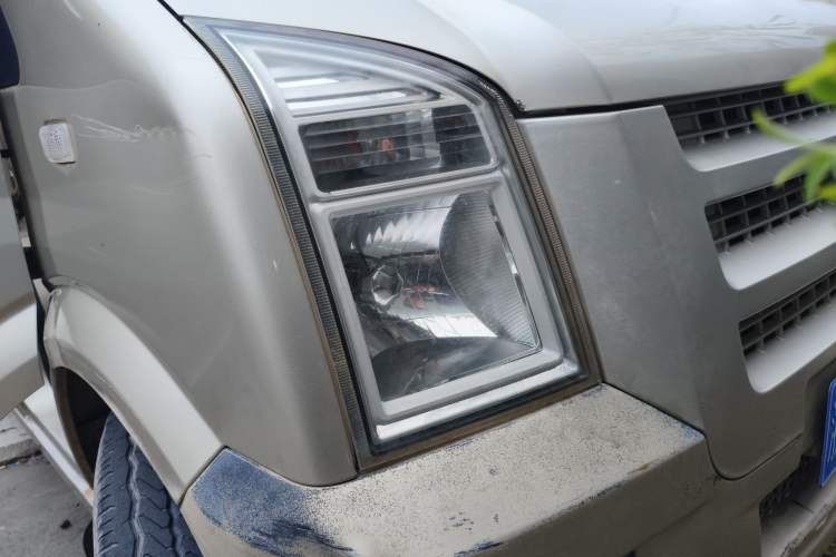 Used Dongfeng Xiaokang C37 2016 1.5L Standard II DK15-06 Right Front Headlight