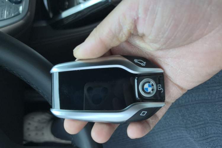 Used BMW 7 Series 2019 Restyled 740Li Leading Edition M Sport Package Vehicle Key