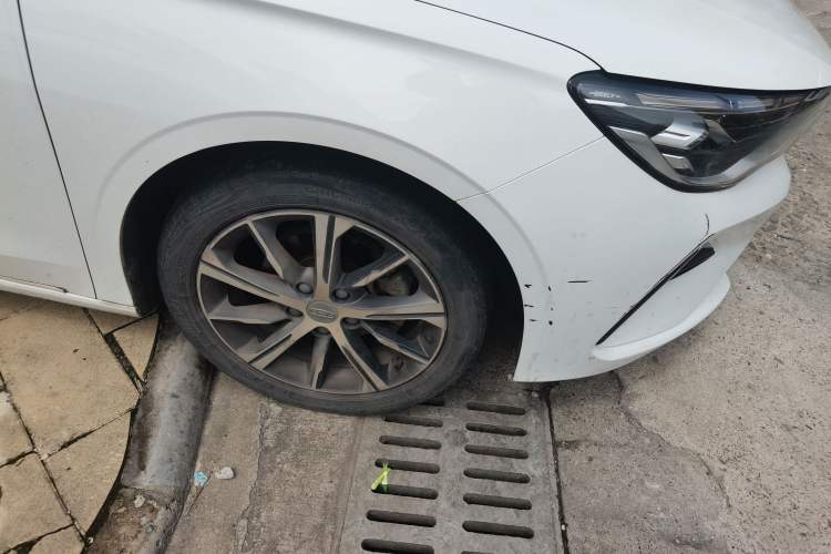 Used Geely Auto Emgrand 2021 UP 1.5L CVT Luxury Model