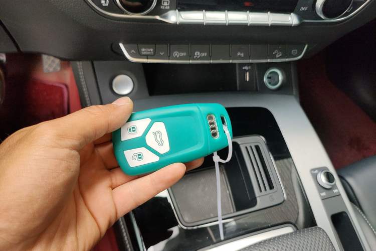 Used Audi Q5L 2024 40 TFSI Fashion Dynamic Model
