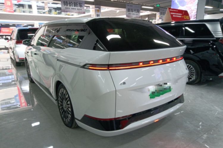 Used XPeng X9 2025 740 Ultra-Long Range Max