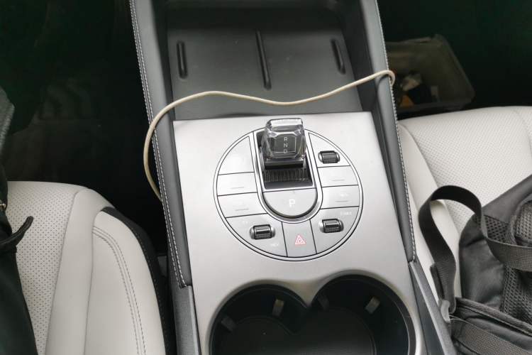 Used BYD Seal 06 New Energy 2024 DM-i 120KM Prestige Model Gear Lever