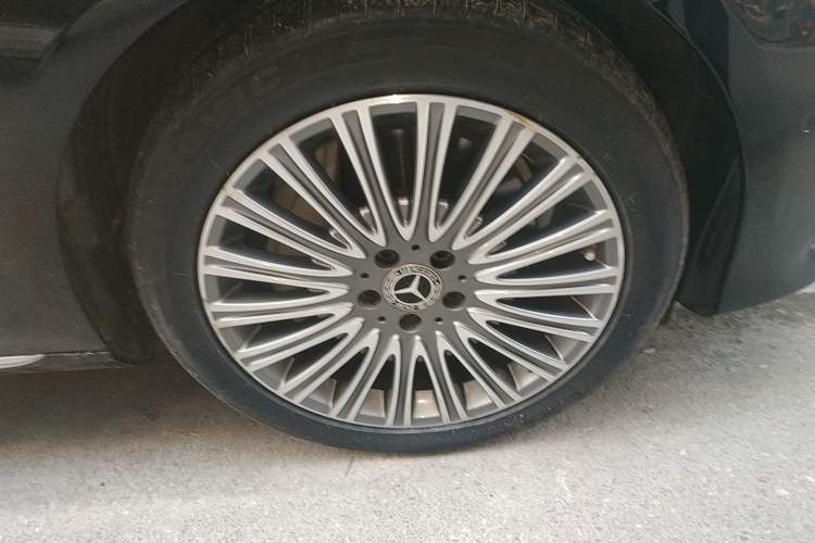 Used Mercedes-Benz E-Class 2020 E 300 L Luxury Model
