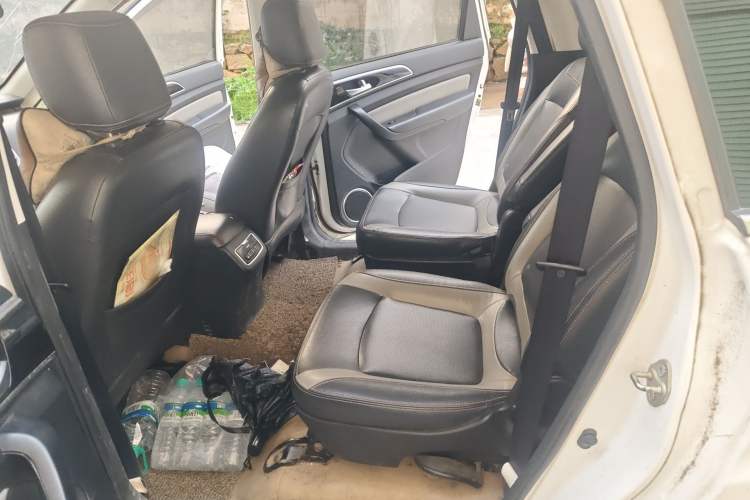 Used HYOSOW H3 2015 1.5L manual luxury version