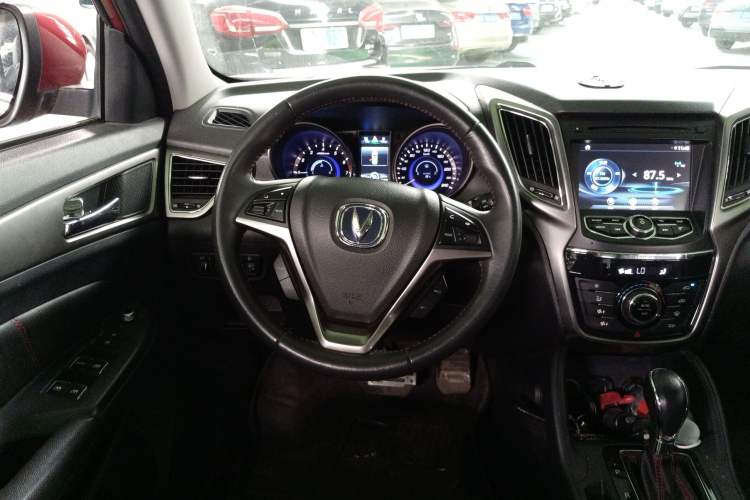 Used CHANGAN CS75 2016 1.8T Automatic Elite Model China V Standard Steering Wheel
