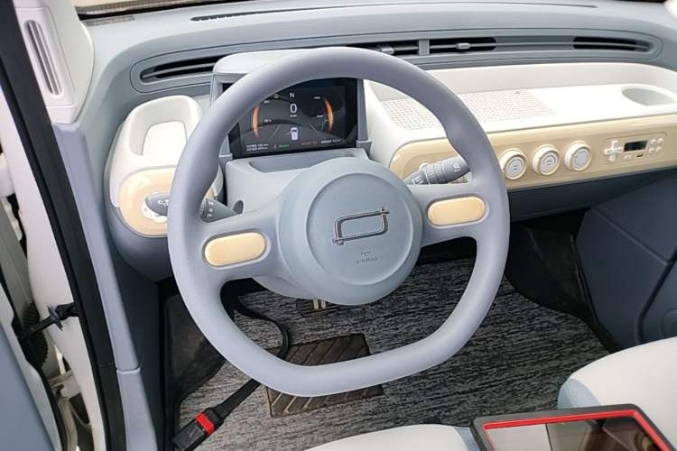 Used Bestune Pony 2025 222km Range Lingxi Horse Steering Wheel