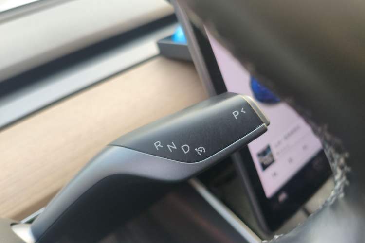 Used Tesla Model 3 (Import) 2019 Long-Range Rear-Wheel-Drive Version