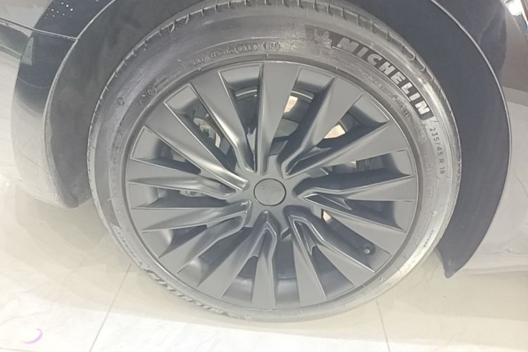Used Tesla Model 3 2023 Long-Range All-Wheel-Drive Version
