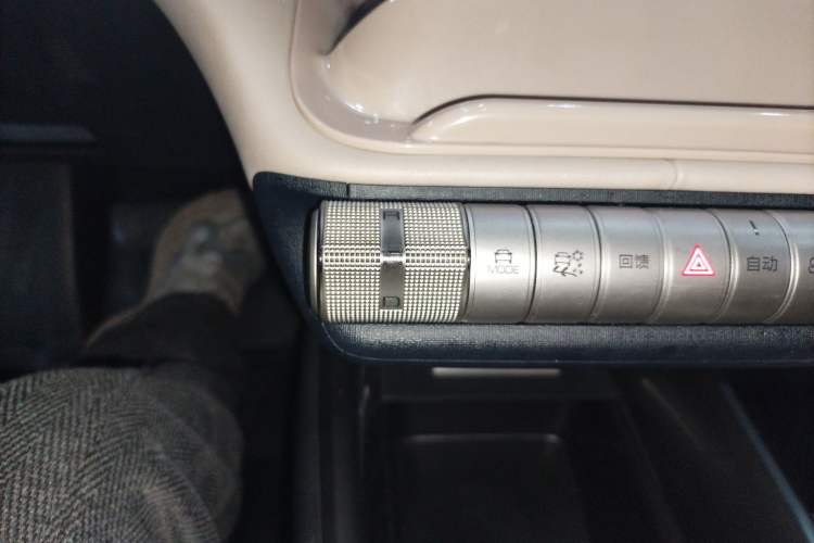 Used BYD Dolphin 2023 420 km Fashion Edition
