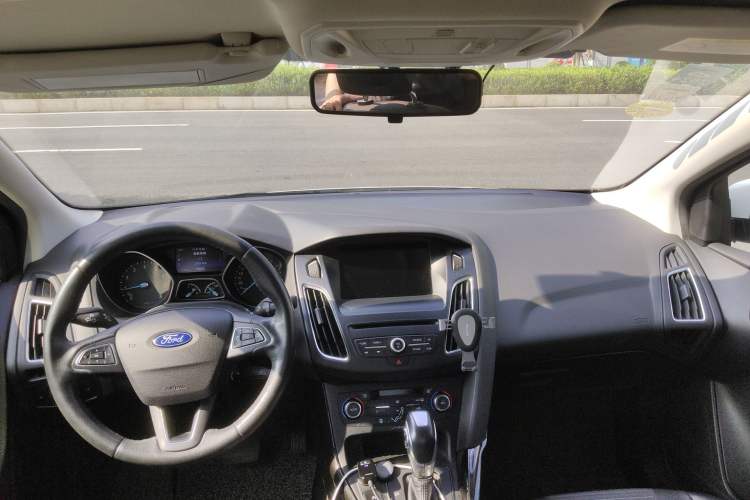 Used Ford Focus 2017 Sedan EcoBoost 180 Automatic Elite Model
