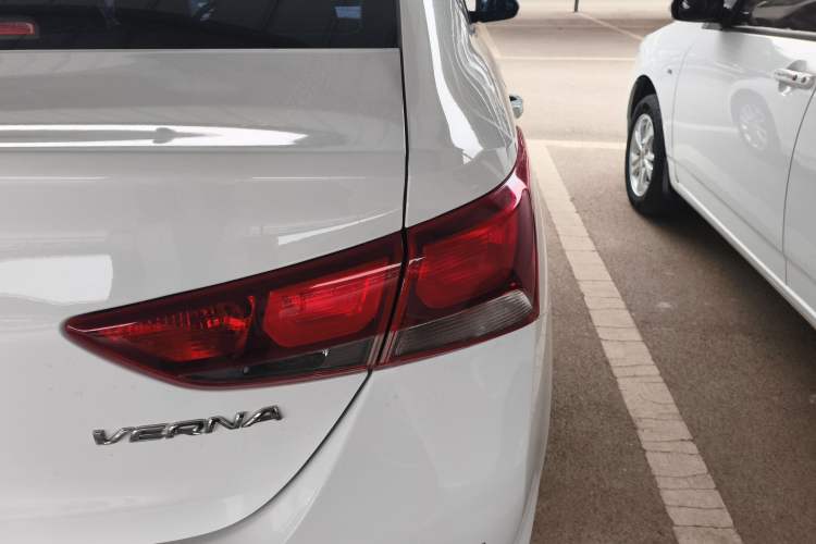 Used Hyundai Verna (new generation) 2016 1.4L Automatic Cool Edition GLS
