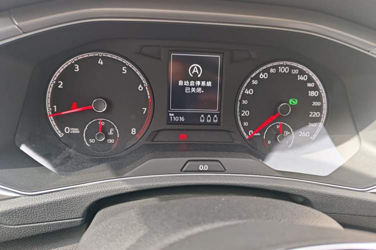 Used Volkswagen T-ROC 2020 280TSI DSG Two-Wheel-Drive Elite Version