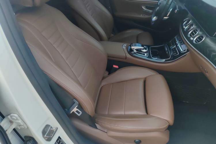 Used Mercedes-Benz E-Class 2016 E 200 L Sport Edition
