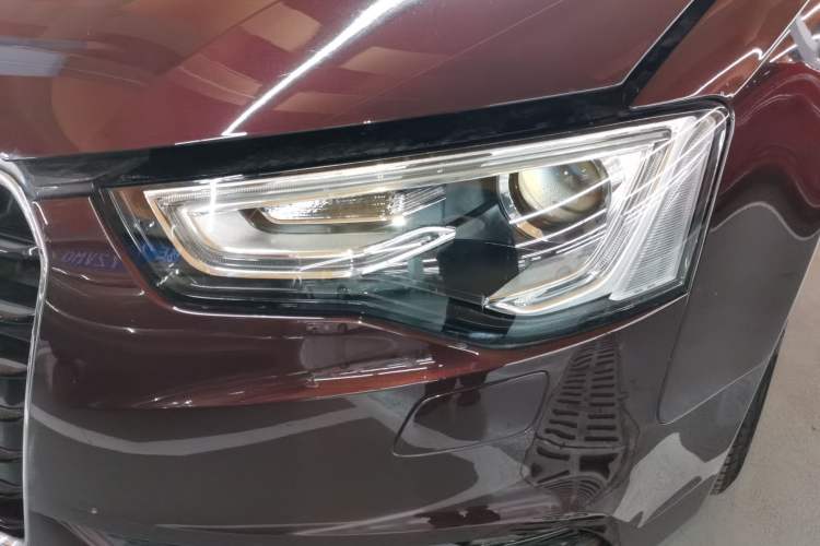 Used Audi A5 2013 Coupe 40 TFSI Left Front Headlight