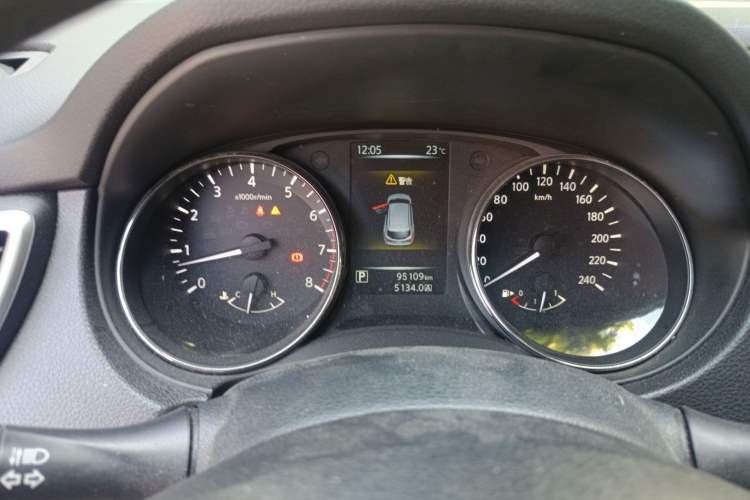 Used Nissan Qashqai 2016 2.0L CVT Elite Edition