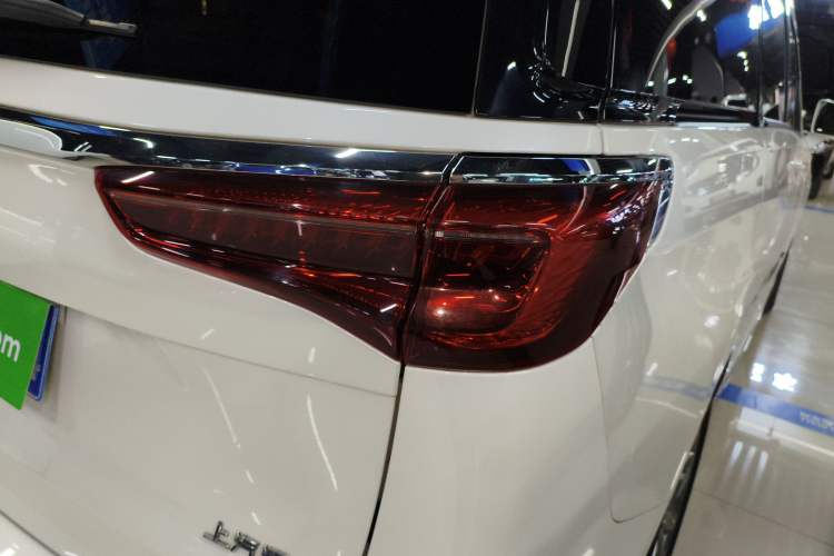 Used Buick GL8 2022 Avenir Aivia Six-Seat Deluxe Edition
