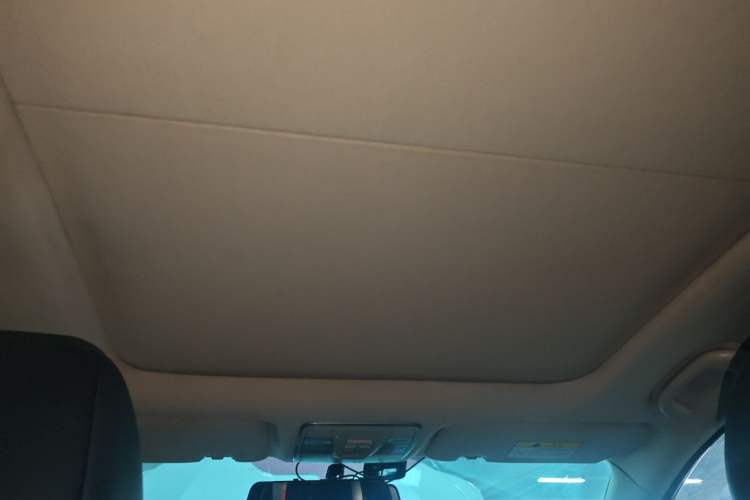 Used Changan Raeton CC 2018 1.5T Automatic Elegant Starry Edition China V Standard
