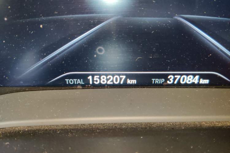 Used BMW 5 Series New Energy 2019 530Le Pioneer Edition Odometer Close Up