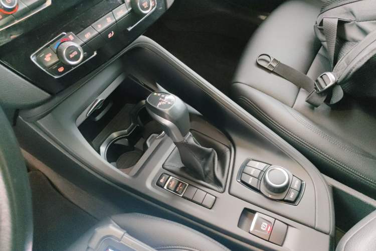 Used BMW X1 2019 sDrive20Li Leading Model
