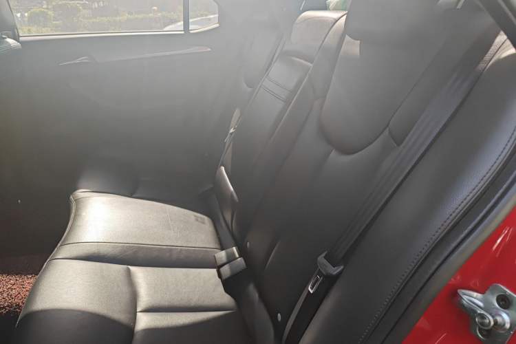 Used Roewe 360 2015 1.5L Automatic Luxury Edition