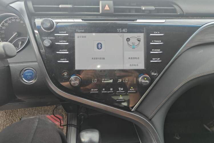 Used Toyota Camry 2018 Dual-Engine 2.5 HG Luxury Edition Audio And AC Panel