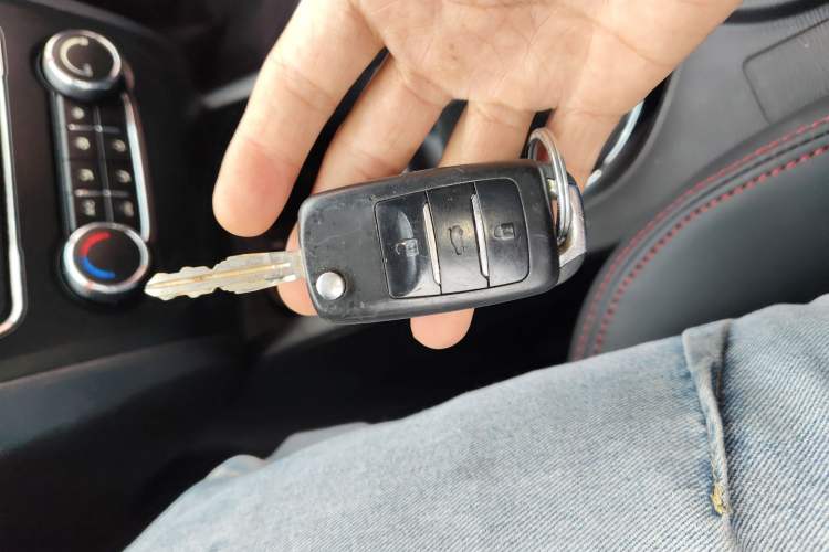 Used CHANGAN KAICHENG Oushang A600 2017 1.5L Manual Standard Edition
