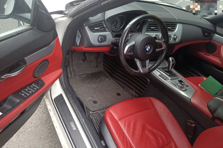 Used BMW Z4 2013 sDrive20i Leading Model

