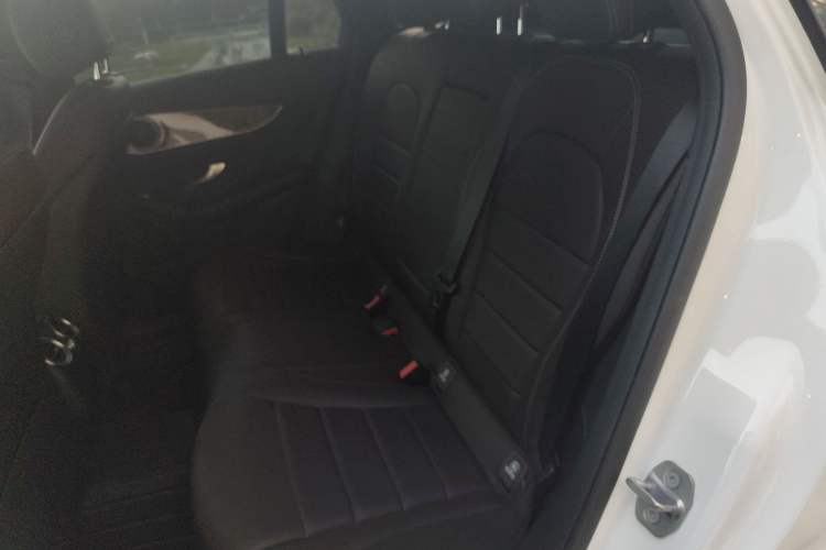 Used Mercedes-Benz GLC Coupe 2019 GLC 260 4MATIC Coupe SUV Left Rear Seat