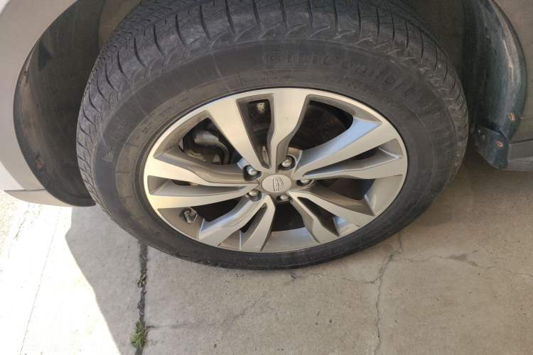 Used Geely Auto Emgrand X7 Sport 2016 2.0L Manual ZhiShang Version Left Front Wheel Hub