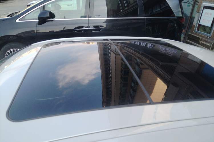 Used BMW i3 2024 eDrive 35 L Roof