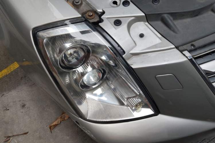 Used Cadillac SLS Seville 2011 2.0T Elite Edition Right Front Headlight