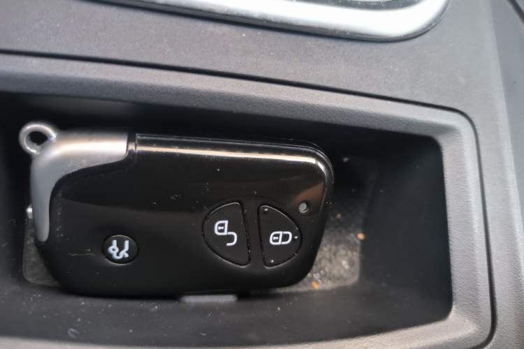 Used BYD S7 2016 2.0T Automatic Prestige Plus