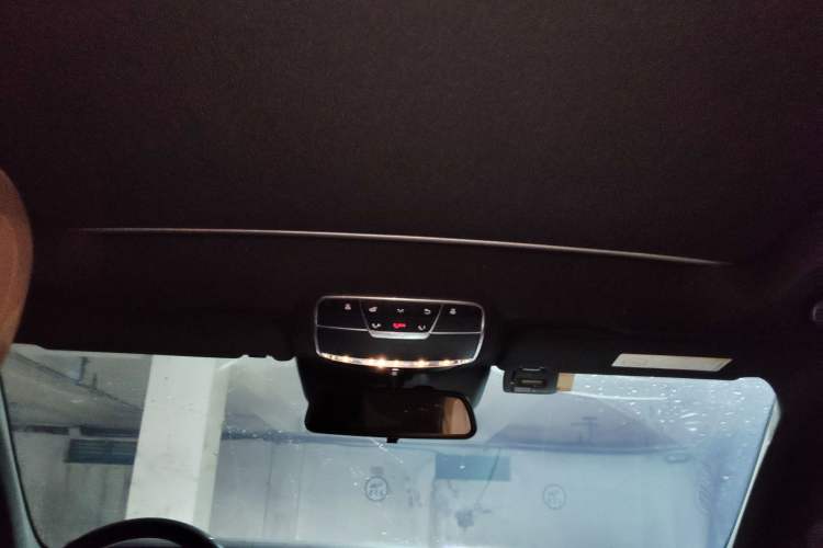 Used Mercedes-Benz S-Class 2014 S 320 L Business Model