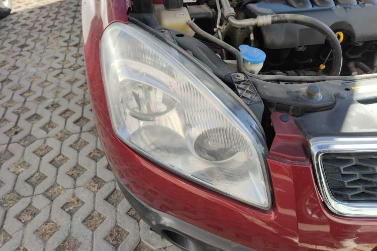 Used Nissan Qashqai 2011 2.0 XV Lea CVT 2WD Right Front Headlight