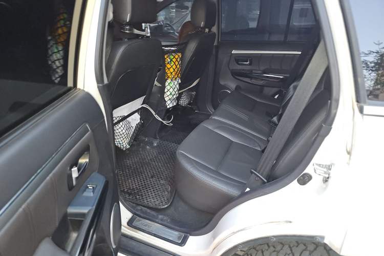 Used Haval H5 Classic 2016 Classic Edition 2.0T Manual 4x4 Prestige Model
