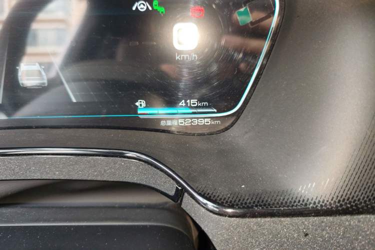 Used BYD Tang 2019 2.0T Automatic SmartConnect Luxury 7-Seater China VI Standard Odometer Close Up