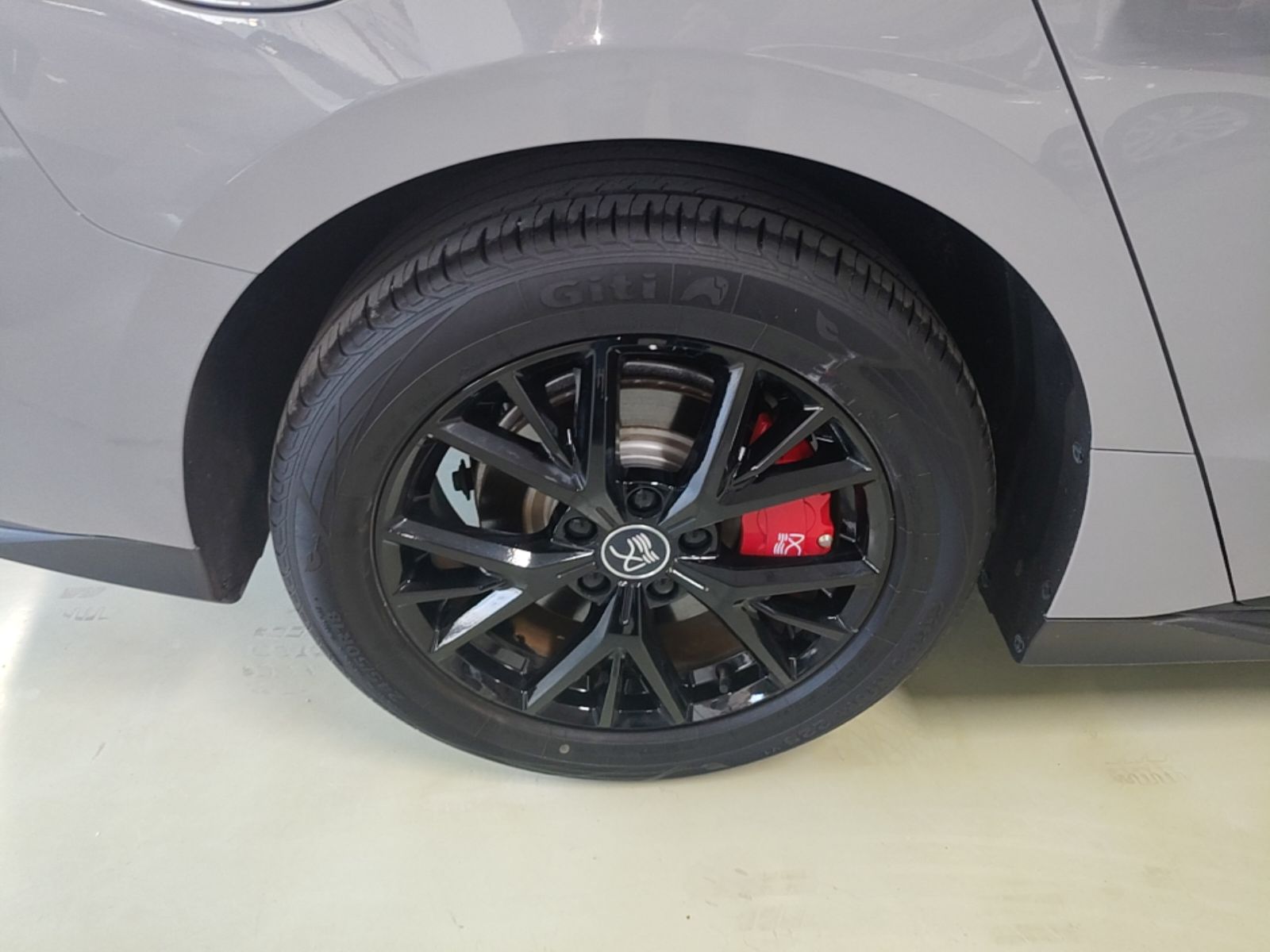 BYD Han 2025 DM-i 125KM Elite Model — снимка 11